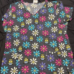 Size large scrub top